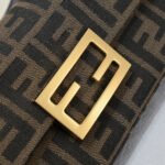 Fendi Baguette Phone Pouch Bag Brown 19Cm 7AS142AP9LF19TA - Image 4