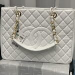 Chanel Bolsa Grand Tote Bag White 33cm - Image 2