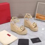 Valentino Garavani Vlogo Raffia Platform Wedge Sandals Natural - Image 2