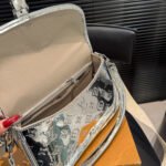 Louis Vuitton Diane Bag Monogram Miroir Silver 25Cm - Image 8