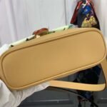 Super Vip 1:1 – Louis Vuitton Envelope Wearable Wallet Monogram Craggy Vanilla 19Cm M83346 - Image 5