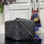 Super Vip 1:1 – Louis Vuitton Toiletry Bag Monogram Eclipse Canvas Black 24Cm M11508 - Image 3