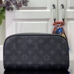 Super Vip 1:1 – Louis Vuitton Toiletry Bag Monogram Eclipse Canvas Black 24Cm M11508 - Image 6
