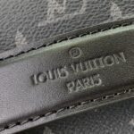 Super Vip 1:1 – Louis Vuitton Toiletry Bag Monogram Eclipse Canvas Black 24Cm M11508 - Image 7