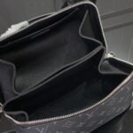 Super Vip 1:1 – Louis Vuitton Toiletry Bag Monogram Eclipse Canvas Black 24Cm M11508 - Image 9