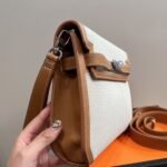 Hermes Kelly Dépêches Pouch Toile Barenia Fauve 26cm - Image 4