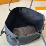 Louis Vuitton Neverfull MM Epi Leather Black 32cm M11930 - Image 6