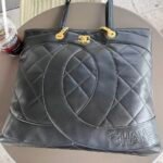 Chanel CC Shopping Bag Black 37cm - Image 6