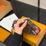 Louis Vuitton Pochette Accessoires Monogram Ebene 22cm M29148 - Image 5