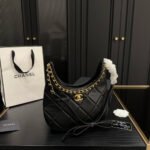 Chanel Hobo Handbag Shiny And Gold Tone Black 27Cm AS5419 B19643 94305 - Image 2