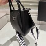 Prada Small Leather Handbag Black 23cm 1BC145 2DKV F0002 V 3OO - Image 7