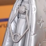 Louis Vuitton Coussin PM 26cm Silver - Image 7