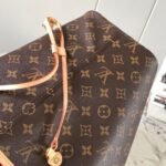 Louis Vuitton Neverfull MM Monogram 31cm M46987 - Image 7