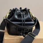 Valentino Garavani Loco Bucket Bag Black 18Cm - Image 2
