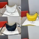 Valentino Small Vlogo Moon Hobo Bag With Chain Black 24Cm - Image 3