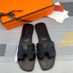 Hermes Oran Slide Sandals Black - Image 6