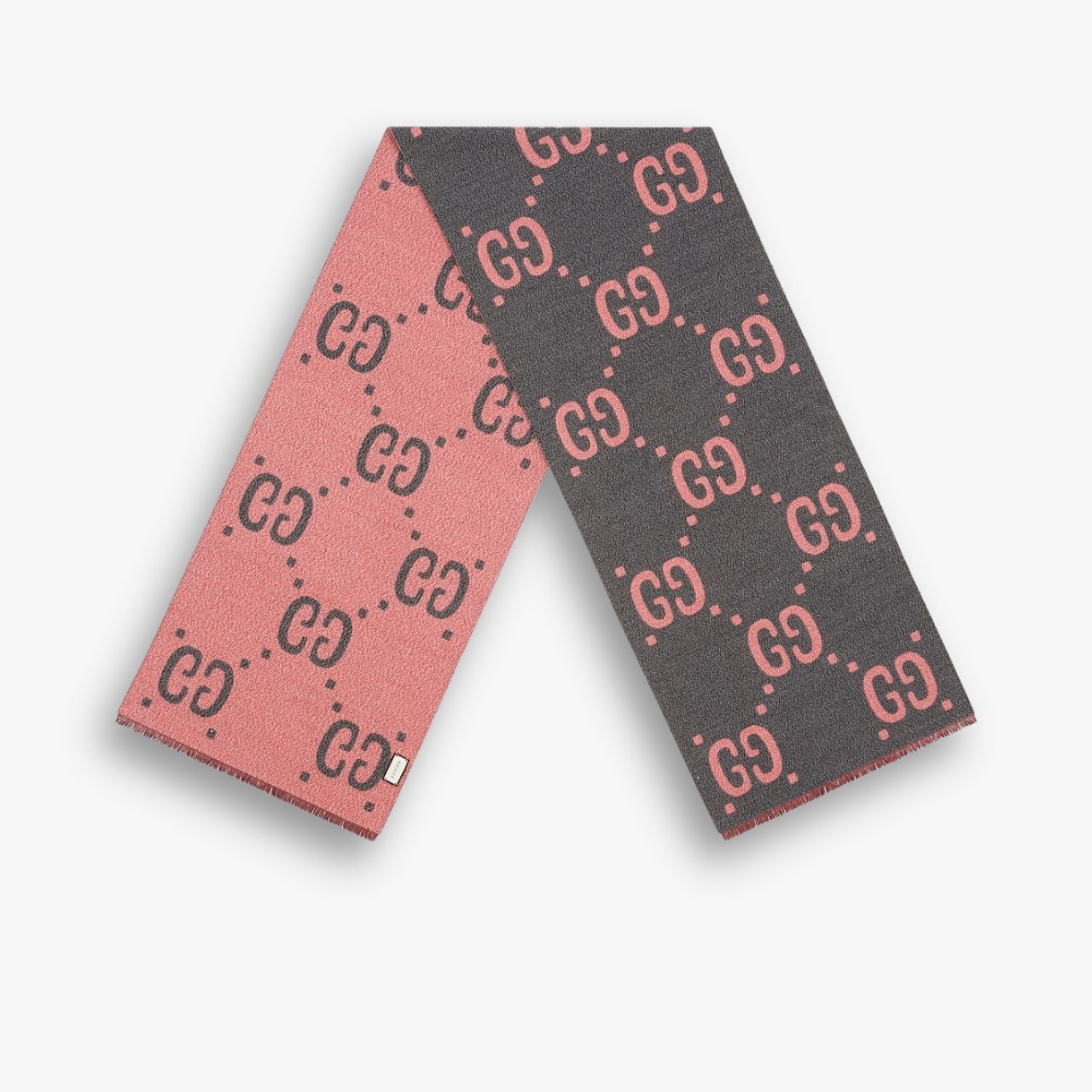myelegous-1280-x-1280-px-14-5 Gucci GG Cashmere Jacquard Scarf Grey And Pink 674275 3G344 1272 - Image 1